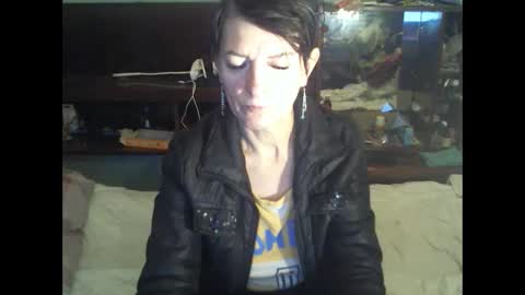 Snapshot of 8mistress8 chatting on 03.02.25 8MISTRESS8 online show from 03.02.25