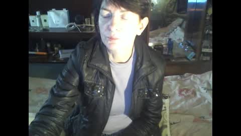 Snapshot of 8mistress8 chatting on 12.16.25 8MISTRESS8 online show from 12.16.25