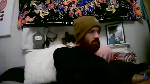 Snapshot of 90210screamer chatting on 10.25.25 90210screamer online show from 10.25.25