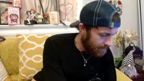 Snapshot of 90210screamer chatting on 12.18.25 90210screamer online show from 12.18.25