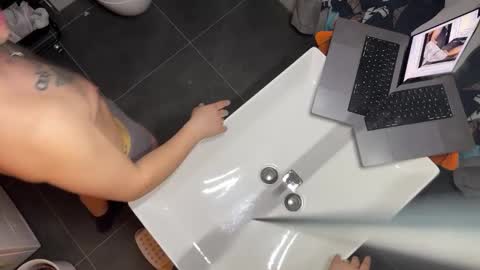 Patrick online show from 02.28.25