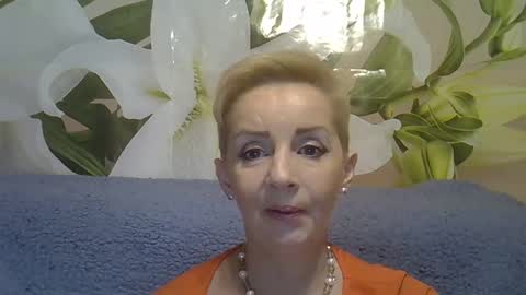 9kitty online show from 02.10.25