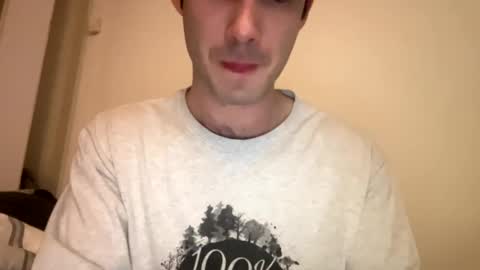 Snapshot of 9thislandd chatting on 01.08.25 9thislandd online show from 01.08.25