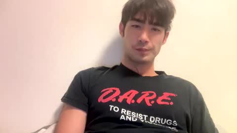 Snapshot of 9thislandd chatting on 11.20.25 9thislandd online show from 11.20.25