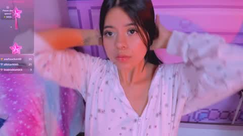 Alice  online show from 12.22.24