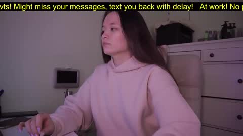 Snapshot of _3x7_ chatting on 09.23.25 _3x7_ online show from 09.23.25