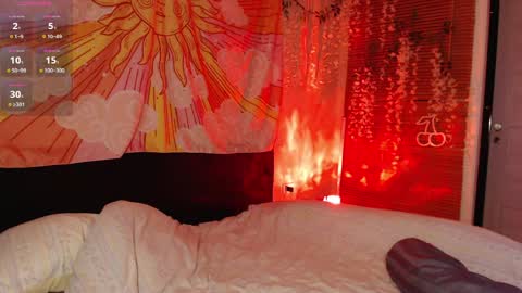 EMILY AND  MARCUS online show from 03.31.26