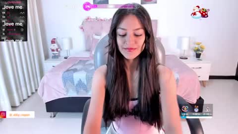 Snapshot of _abby_23_ chatting on 12.22.24 Aby online show from 12.22.24