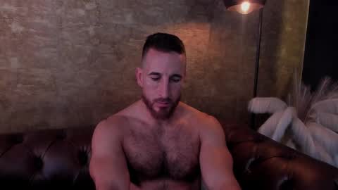 Snapshot of _adamcoper_ chatting on 02.12.25 _adamcoper_ online show from 02.12.25