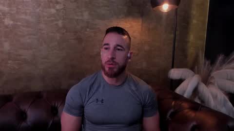 Snapshot of _adamcoper_ chatting on 02.14.25 _adamcoper_ online show from 02.14.25