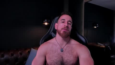 Snapshot of _adamcoper_ chatting on 10.01.25 _adamcoper_ online show from 10.01.25