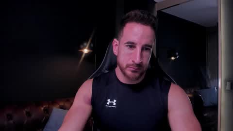 Snapshot of _adamcoper_ chatting on 10.28.25 _adamcoper_ online show from 10.28.25