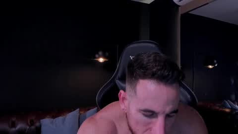 Snapshot of _adamcoper_ chatting on 11.06.25 _adamcoper_ online show from 11.06.25