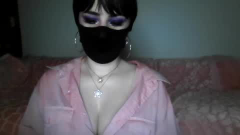 Adela online show from 12.13.24