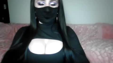 Adela online show from 12.21.24