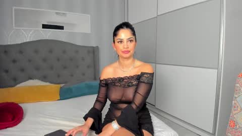 Adelle online show from 02.12.26