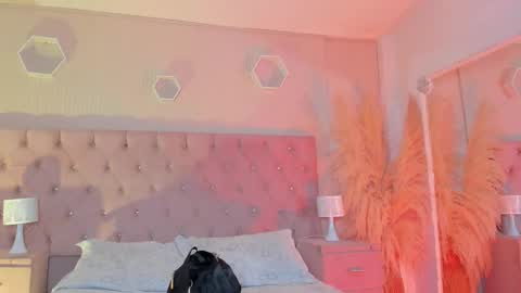 Agatha online show from 12.21.25