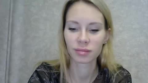 Snapshot of _alex1819 chatting on 12.23.25 _alex1819 online show from 12.23.25