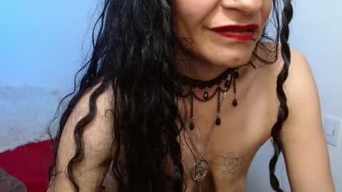 Alexandra online show from 01.25.25