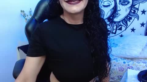 Alexandra online show from 12.16.25