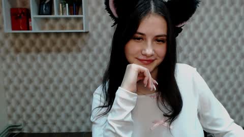 Snapshot of _alicecandy_ chatting on 12.29.24 Alice online show from 12.29.24