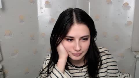 Snapshot of _alicecandy_ chatting on 12.30.24 Alice online show from 12.30.24