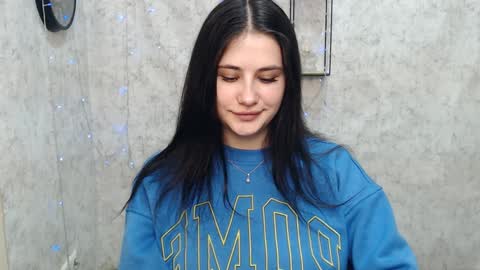 Snapshot of _alicecandy_ chatting on 01.15.25 Alice online show from 01.15.25