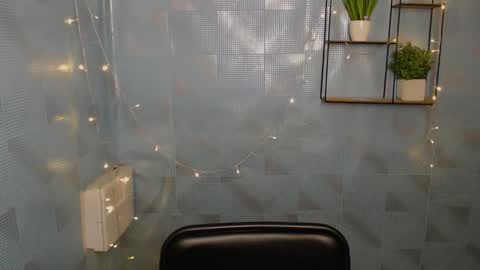 Snapshot of _alicecandy_ chatting on 01.23.25 Alice online show from 01.23.25