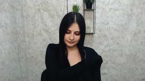 Snapshot of _alicecandy_ chatting on 02.17.25 Alice online show from 02.17.25