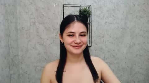 Snapshot of _alicecandy_ chatting on 02.18.25 Alice online show from 02.18.25