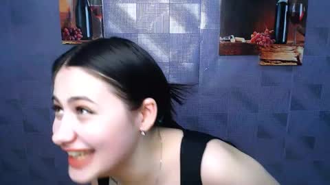Snapshot of _alicecandy_ chatting on 03.10.25 Alice online show from 03.10.25