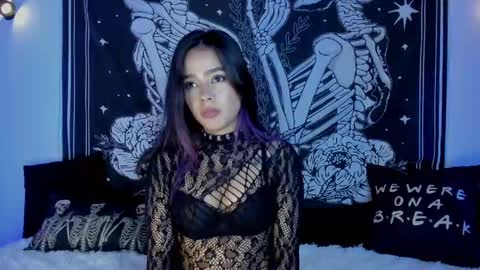 _alicesasha_ online show from 11.23.25