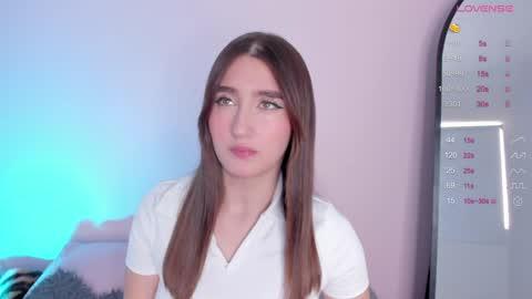 Snapshot of _allisongomez chatting on 12.31.24 _allisongomez online show from 12.31.24