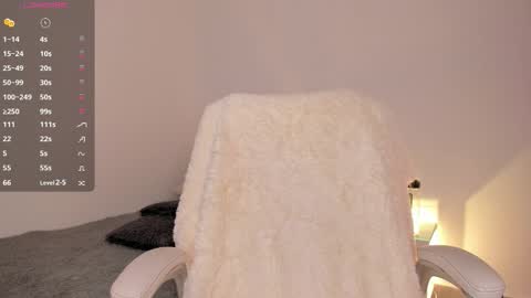 Snapshot of _allisongomez chatting on 09.28.25 _allisongomez online show from 09.28.25