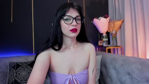 Snapshot of _allisson__ chatting on 02.05.25 Alison online show from 02.05.25