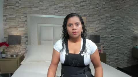 A M B E R online show from 02.23.26