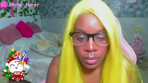 Snapshot of _amy_rojas_ chatting on 12.15.25 ask me online show from 12.15.25