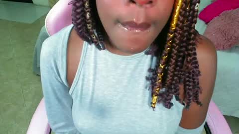 Snapshot of _amy_rojas_ chatting on 05.28.26 ask me online show from 05.28.26