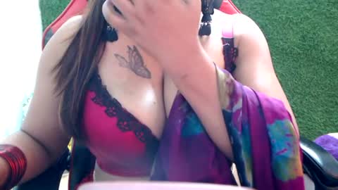 Snapshot of _ananya_9 chatting on 06.14.26 Ananya online show from 06.14.26