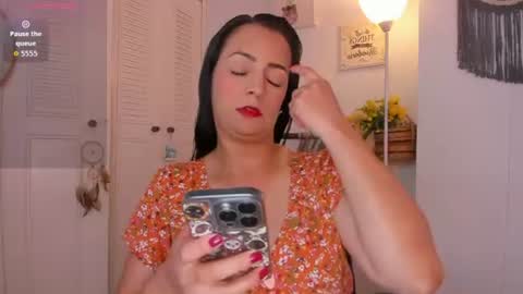 Snapshot of _anaruiz chatting on 06.15.26 Ana Ruiz online show from 06.15.26