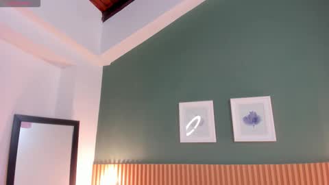 Ana Victoria online show from 10.29.25