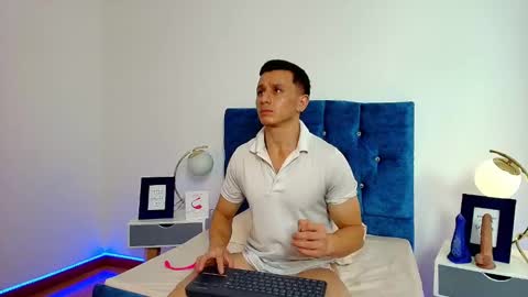 _andrewfalcon2 online show from 02.07.25