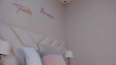 Snapshot of _angela_x chatting on 06.24.26 ngela online show from 06.24.26