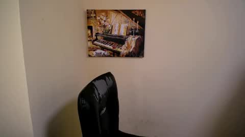 Anna online show from 02.10.25