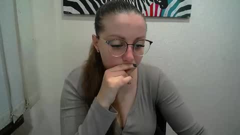 Anna online show from 12.04.25