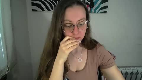 Snapshot of _annabelle_lee chatting on 05.29.26 Anna online show from 05.29.26