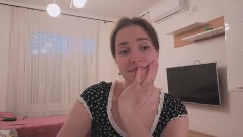 Anna online show from 04.04.26