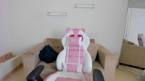    online show from 01.10.26