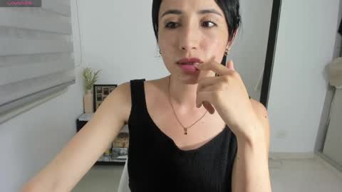 Snapshot of _arianna_hot22 chatting on 05.20.26 Arianna online show from 05.20.26