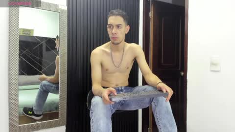 _axel_09 online show from 05.23.26